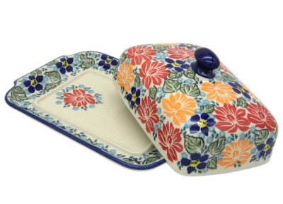 Polish Pottery Butterdish pattern Nina, view with opened lid