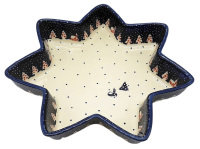 Polish Pottery star shaped dish winter village pattern