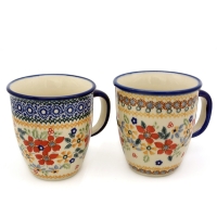 Polish-Pottery-set-of-two-mugs-Mars-flower-field-and-Corneliafield